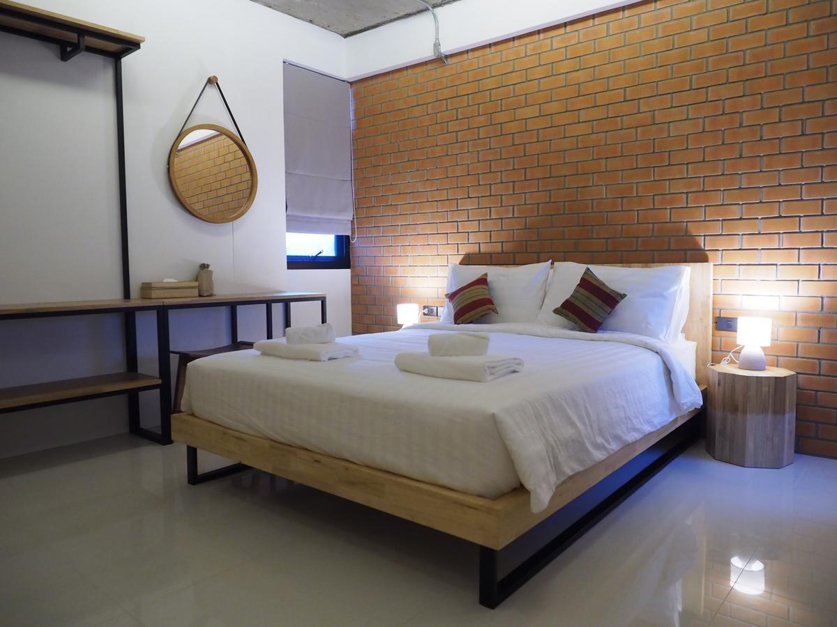 Luck Esan Loft Hotel Ubon Ratchathani Eksteriør billede