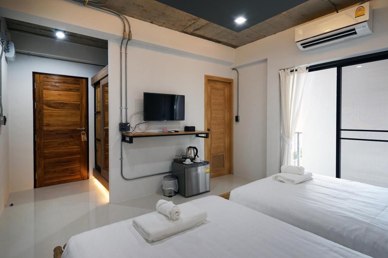 Luck Esan Loft Hotel Ubon Ratchathani Eksteriør billede